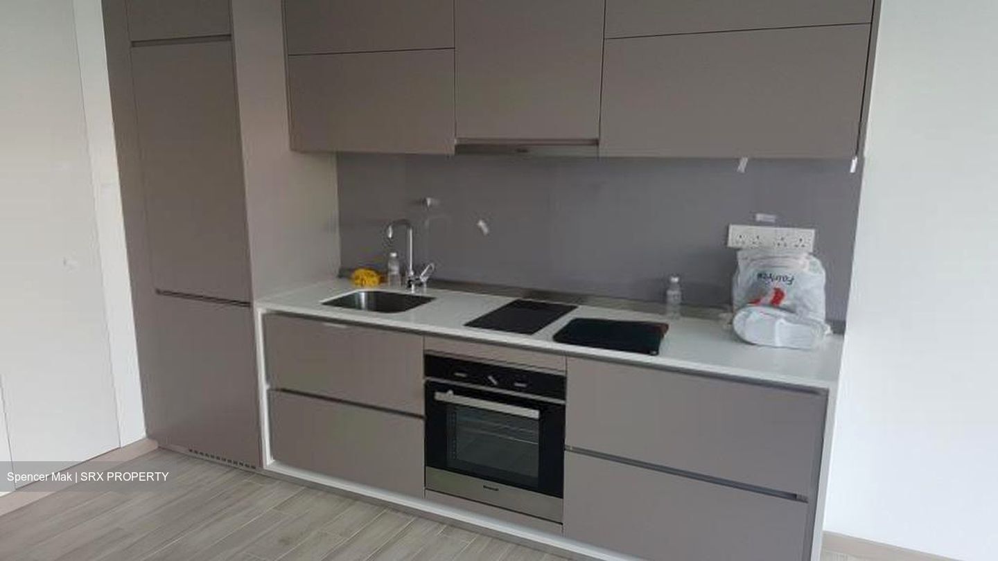 J Gateway (D22), Condominium #560458211